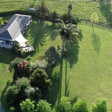 Rural Palms Bed & Breakfast Haruru Exterior photo
